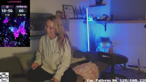 Ainsley              FANSLY-AINSLEYXOXO online show from March 21, 2026, 11:26 am