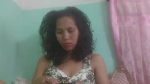 nirisouh online show from April 12, 2026, 7:02 am