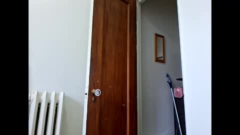 iain online show from October 25, 2025, 3:18 pm