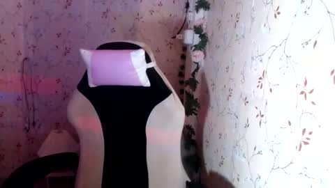 Snapshot of nitchiefucker chatting on September 10, 2025, 4:12 am Nadz online show from September 10, 2025, 4:12 am