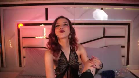 Snapshot of nix_wolf chatting on December 16, 2025, 3:11 am Nixx online show from December 16, 2025, 3:11 am