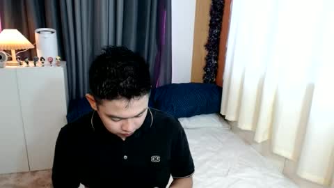 Snapshot of njay_16 chatting on July 1, 2026, 7:54 am njay_16 online show from July 1, 2026, 7:54 am