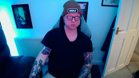 Snapshot of nlrb93 chatting on January 27, 2025, 7:35 pm BNate93 online show from January 27, 2025, 7:35 pm