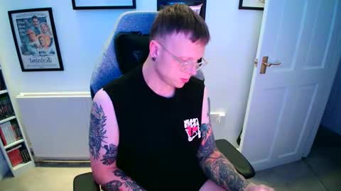 Snapshot of nlrb93 chatting on September 22, 2025, 5:59 pm BNate93 online show from September 22, 2025, 5:59 pm