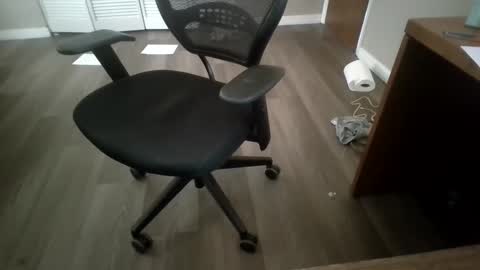 Snapshot of nm8669475 chatting on March 9, 2025, 9:25 pm nm8669475 online show from March 9, 2025, 9:25 pm