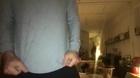 nnatural94 online show from December 16, 2025, 7:30 pm