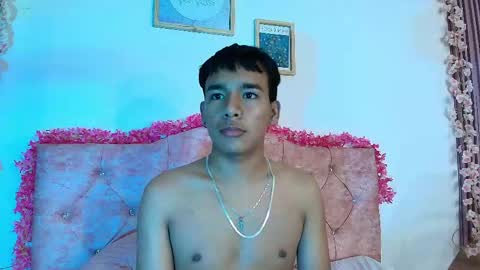 Snapshot of noa_hot69 chatting on May 16, 2026, 2:19 am Noah online show from May 16, 2026, 2:19 am