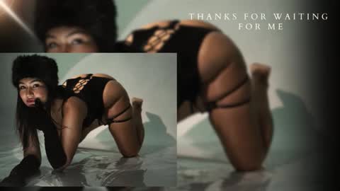 Snapshot of noa_moon chatting on December 16, 2025, 2:38 am Noa online show from December 16, 2025, 2:38 am