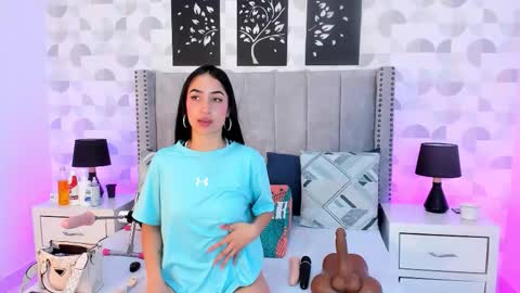 NATHALIA MORENO online show from October 11, 2025, 12:36 pm