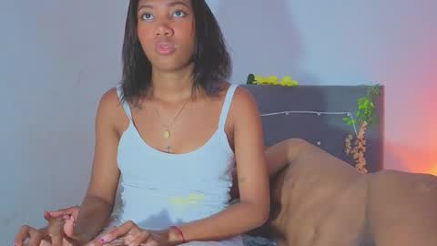 Snapshot of noabrowm chatting on December 18, 2025, 12:38 am noah online show from December 18, 2025, 12:38 am