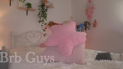 Snapshot of noah__23 chatting on May 18, 2026, 10:37 pm noah__23 online show from May 18, 2026, 10:37 pm