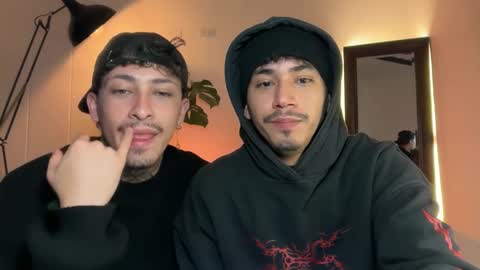 noah_and_steven online show from May 5, 2026, 2:19 am