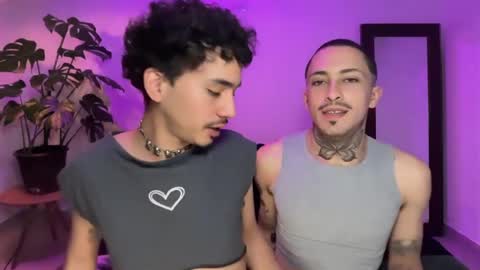 Snapshot of noah_and_steven chatting on July 10, 2026, 7:05 pm noah_and_steven online show from July 10, 2026, 7:05 pm