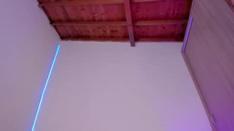 Sara  online show from February 3, 2026, 6:40 am