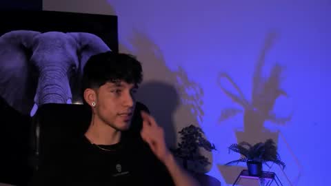 Snapshot of noah_brigth chatting on October 9, 2025, 2:53 am Noah Brigth online show from October 9, 2025, 2:53 am