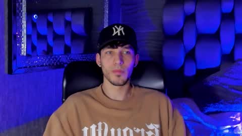 Snapshot of noah_brigth chatting on October 26, 2025, 1:33 am Noah Brigth online show from October 26, 2025, 1:33 am