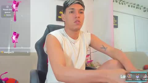 Snapshot of noah_carter66 chatting on November 21, 2025, 3:27 am noah online show from November 21, 2025, 3:27 am