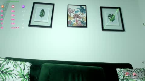 Snapshot of noah_devil chatting on January 13, 2025, 12:09 am Noah online show from January 13, 2025, 12:09 am