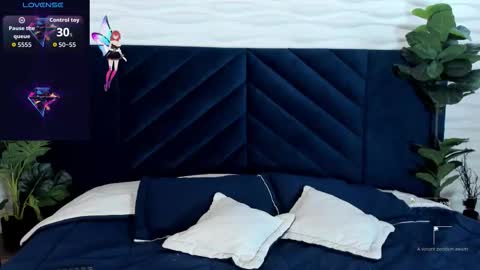 noah_dupont_ online show from November 19, 2025, 11:54 am