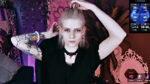 REAL name LiaDM are always open online show from May 8, 2026, 3:39 pm