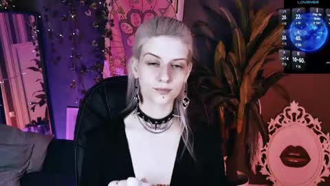 REAL name LiaDM are always open online show from May 19, 2026, 4:35 pm