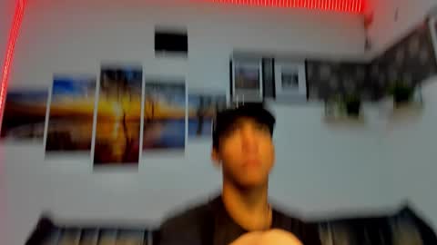 Snapshot of noah_flynn1 chatting on February 11, 2026, 12:43 pm noah_flynn1 online show from February 11, 2026, 12:43 pm