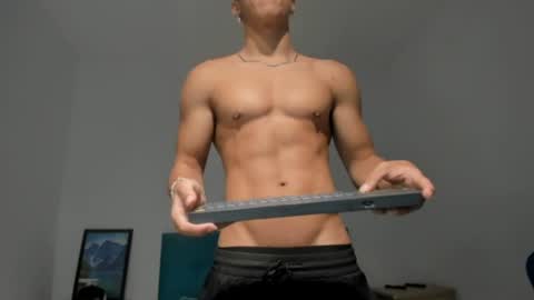 Snapshot of noah_flynn1 chatting on June 13, 2026, 9:51 am noah_flynn1 online show from June 13, 2026, 9:51 am