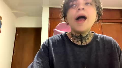 Snapshot of noah_martini chatting on January 29, 2025, 11:25 pm noah hehim online show from January 29, 2025, 11:25 pm