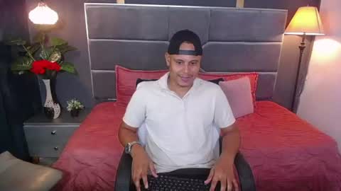 NOAH online show from June 11, 2026, 1:49 am