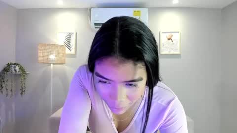 Snapshot of noah_owenss chatting on June 4, 2026, 12:33 pm Noemy online show from June 4, 2026, 12:33 pm