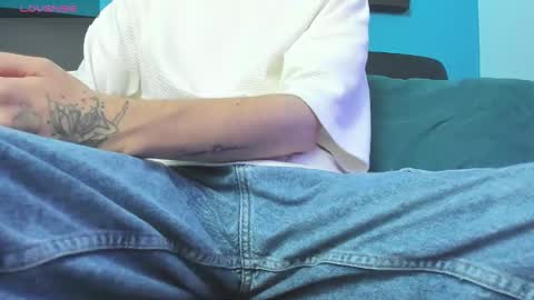    online show from December 22, 2024, 12:05 pm