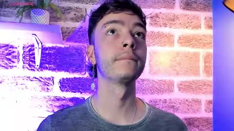    online show from September 21, 2025, 12:40 pm