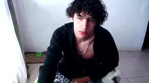 Kervs online show from April 7, 2026, 5:35 pm