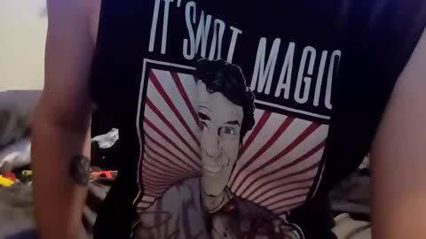 Noah Wesley online show from November 16, 2025, 2:28 am