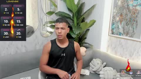 Snapshot of noahdark_ chatting on April 26, 2026, 2:09 am NOAH online show from April 26, 2026, 2:09 am