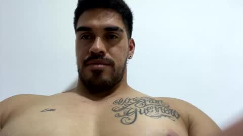 Snapshot of noahsexx98 chatting on December 18, 2025, 2:06 am noahsexx98 online show from December 18, 2025, 2:06 am