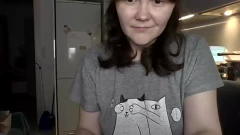 nodarell online show from November 22, 2025, 2:27 pm