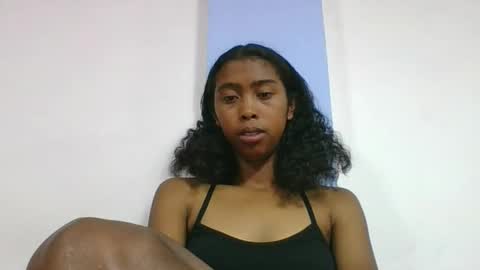 Snapshot of noelina chatting on February 22, 2026, 8:24 am noelina online show from February 22, 2026, 8:24 am