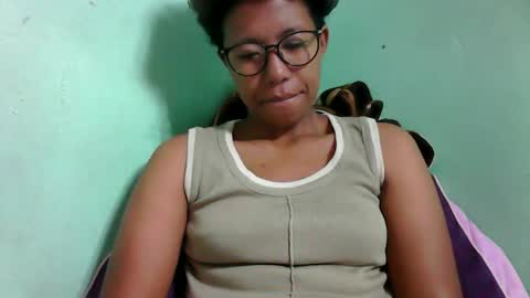 noellah online show from November 3, 2025, 3:52 am