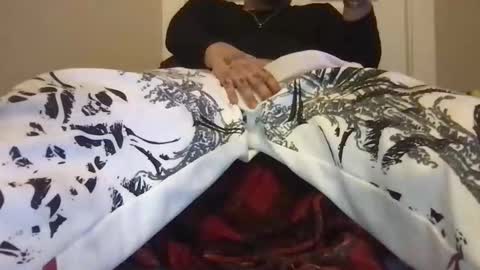 nofacenelly online show from December 21, 2025, 2:08 am