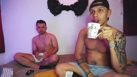 Snapshot of noha_and_iam1 chatting on April 20, 2026, 12:19 pm noha_and_iam1 online show from April 20, 2026, 12:19 pm