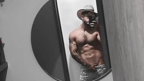Snapshot of noha_miler chatting on June 8, 2026, 7:58 pm kevin online show from June 8, 2026, 7:58 pm