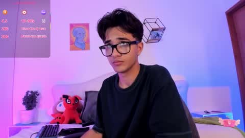 noha_natan online show from October 28, 2025, 1:03 pm