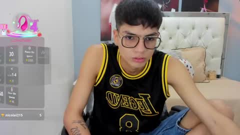 Snapshot of noha_scott chatting on May 19, 2026, 10:49 pm Noha Scott online show from May 19, 2026, 10:49 pm