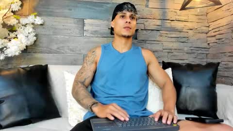 nohanhunter online show from November 25, 2025, 11:32 am