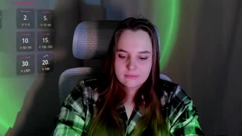 noir_ember_ online show from May 27, 2026, 5:54 pm