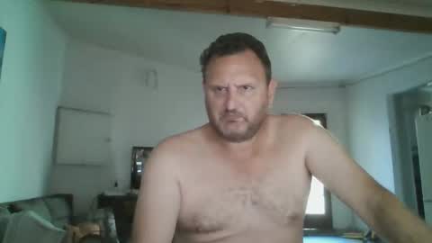 Snapshot of nollie244 chatting on January 16, 2025, 3:35 pm Nollie online show from January 16, 2025, 3:35 pm