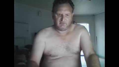 Snapshot of nollie244 chatting on February 1, 2025, 4:14 am Nollie online show from February 1, 2025, 4:14 am