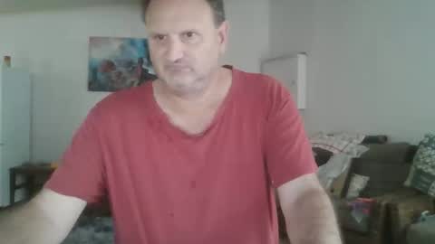 Nollie online show from March 17, 2026, 5:33 am