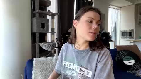 Snapshot of nordicbelle chatting on May 8, 2026, 2:33 pm Nordic Belle online show from May 8, 2026, 2:33 pm